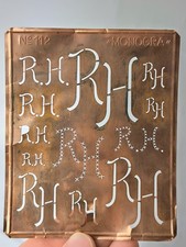Uralte Monogrammschablone aus