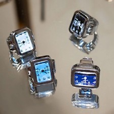 Elegante Ringuhr aus