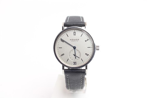 Nomos glashütte modell - nomos,