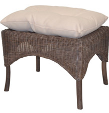 Fußhocker mit Kissen