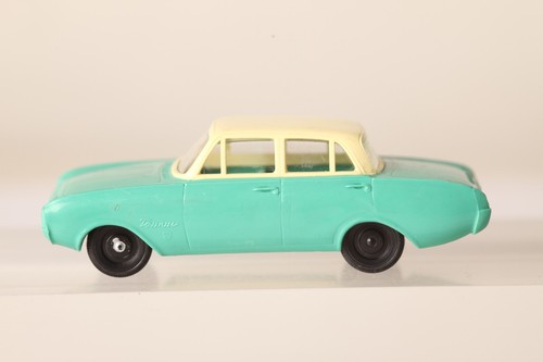 Siku plastik ford 17m - siku,