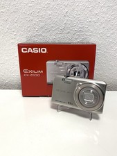 Casio Exilim EX-ZS30 Silber /