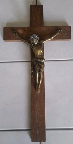 Kruzifix aus bronze - kruzifix,