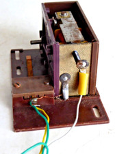 Relais 16 V 0,04 Amp 12-20 U/min Wechselstrom Elektrische Eisenbahn