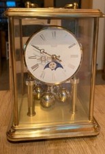 Goldene Standuhr von Hermle