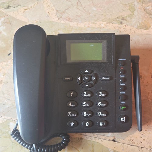 Telefon mit sim karte gsm - sim,