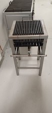 Mexicanischer STANDGRILL AUS Stahl Mit GUSSEISEN GRILLROST