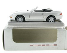 NZG 364 PORSCHE 968 Cabriolet silber silver 1:43 in OVP Box WAP263300 Model Car