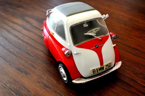 Bmw isetta revell hier nur - bmw,