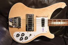 Zoom22 Rickenbacker 4003 bis