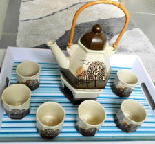 Teeservice mit Ornamenten Steingut Teekanne mit Warmhalter 6 x Tassen Becher