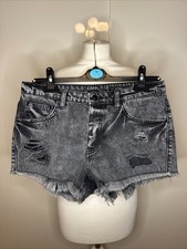 Jeans Shorts Hot Pants Schwarz Black Denim UN Jean Gr. 38 neu