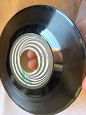 Single Linda Hoyle with