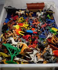 vintage Aufstellfiguren Ritter/Cowboys/Militär auch aus der Wundertüte