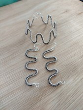 Handgefertigtes Set aus