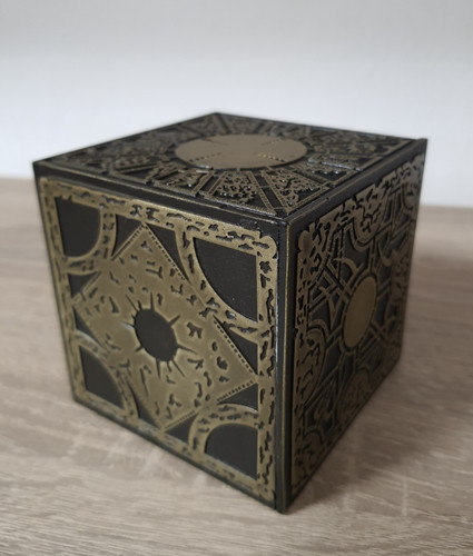 Hellraiser lemarchand box - hellraiser,