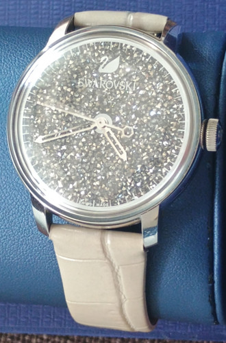 Swarovski crystalline hours - swarovski,