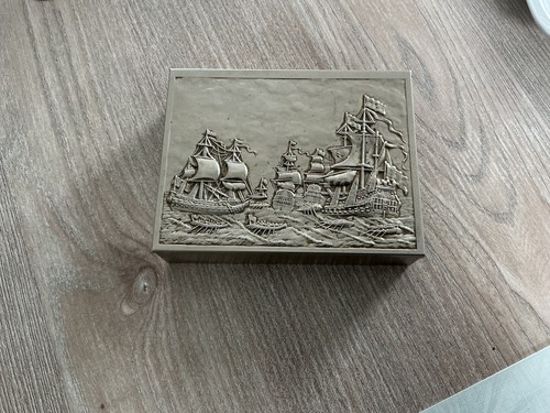 Metalldose maritim