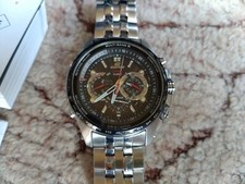 Casio Edifice Funk-Solar Armbanduhr.