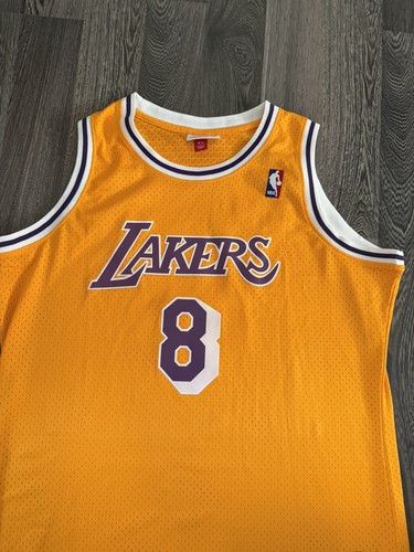 Kobe bryant lakers mitchell - bryant,