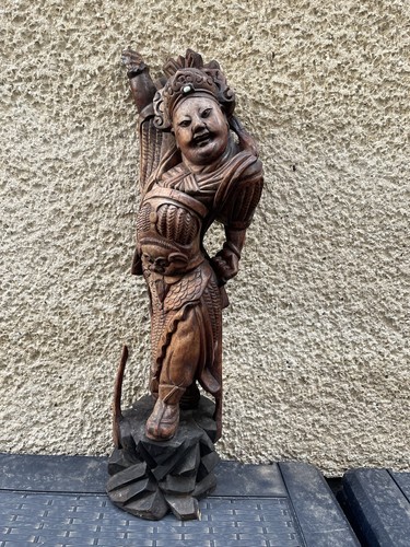 Große holz krieger figur - krieger,
