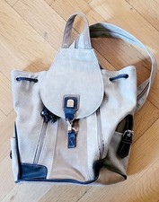 Geräumiger Tagesrucksack /Stopper  viele Nebentaschen teilbarer Schultergurt