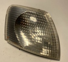 Blinker vorn komplett R 3B0953042C VW Passat Variant 1.6 3 B Bj 1998