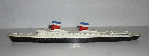 Tri ang schiff - /,