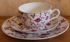 Teegedeck mit Kuchenteller