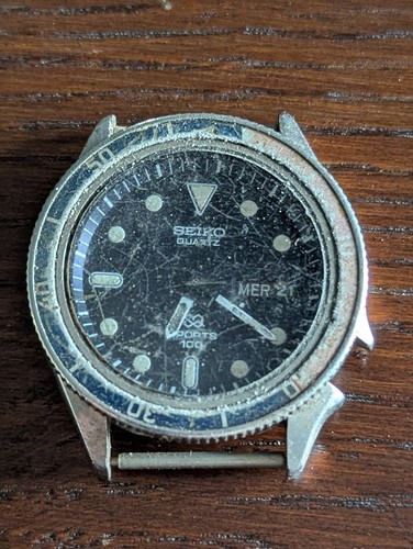 Seiko sports 100 - sq,