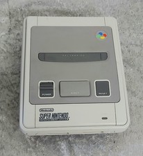 SNES - Super Nintendo Konsole 