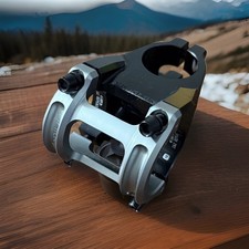 Sixpack Millenium Fahrrad Vorbau 31.8mm schwarz