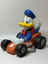 Donald Duck. Spardose. Rennwagen.Bullyland.alt aus Sammlung