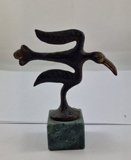 Bronzefigur vogel auf - vogel,