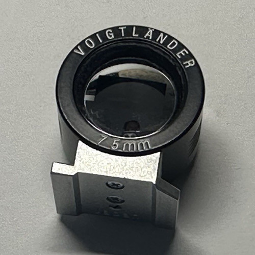 Voigtländer 75mm - ✱,