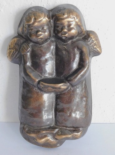Bronze relief singende - bronze, 2