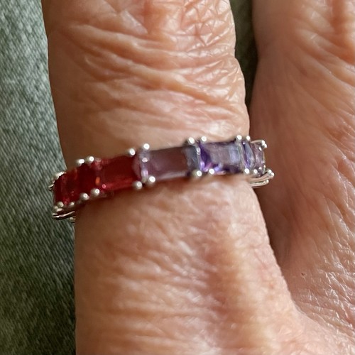 Eternity ring mit fascetierten - ring,