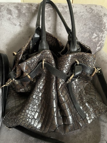 Schwarze handtasche der - schwarze, firma