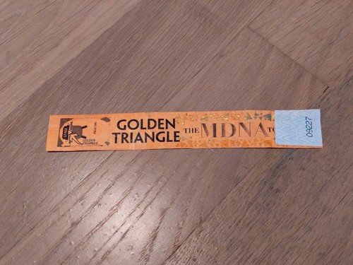 Madonna vip golden circle - golden,