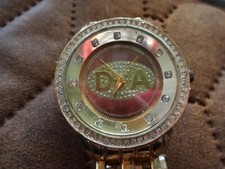 Armbanduhr Roulettetisch goldfarben Strass D +A Initialen edel neu top Hingucker