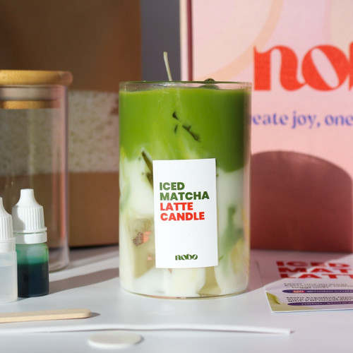 Iced matcha latte - matcha, kerze