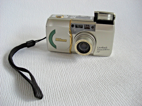 Nikon lite touch zoom - nikon,