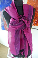 Schal, Brombeer-Töne, Spiegelpailletten, Fransen, 160 x 50 cm, handgewebt