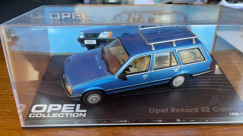 Opel rekord e2 caravan - 1/43,