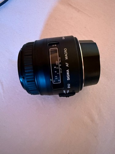 Sigma macro 50mm 8 - af, f/2.8