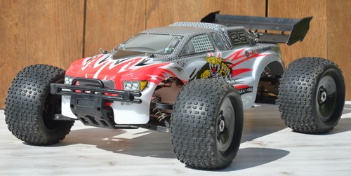Reely cougar 4wd nitro - ,