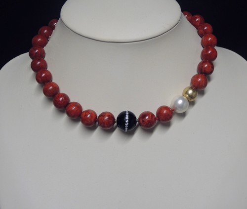 Collier aus wurzelkoralle - collier, mit