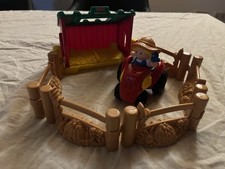 Spielset „Little People Caring for Animals Farm“ von Fisher-Price