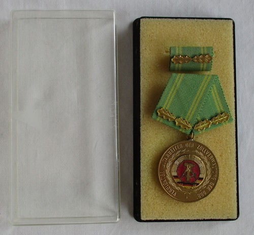 Ddr ehrentitel verdienter - ddr,