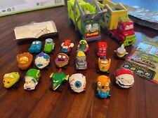 Trash Wheels Trash Pack Autotransporter + Müllwagen + 17 Fahrzeuge + Übersichten